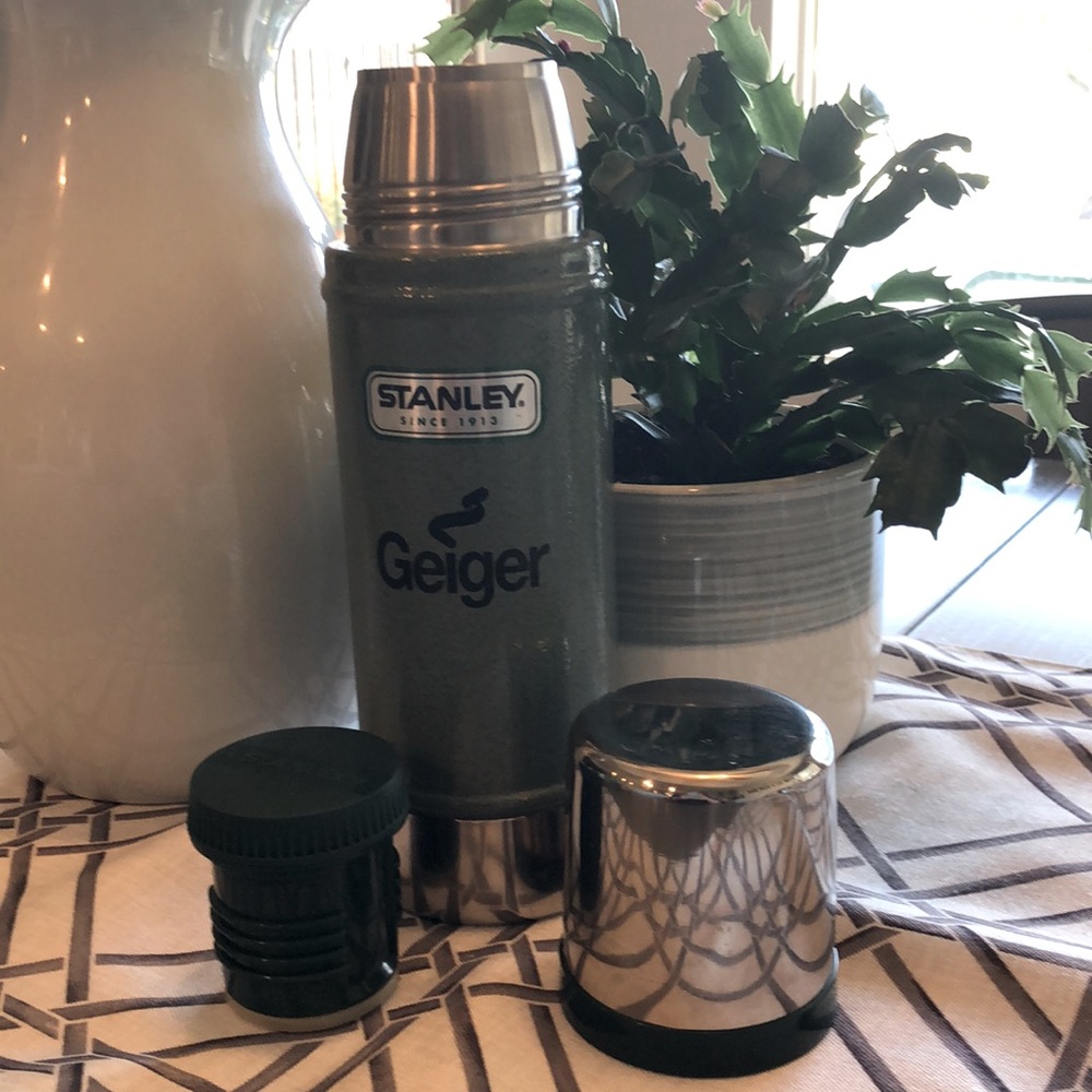 Stanley Classic Vacuum Bottle Thermos Sponsored by Geiger